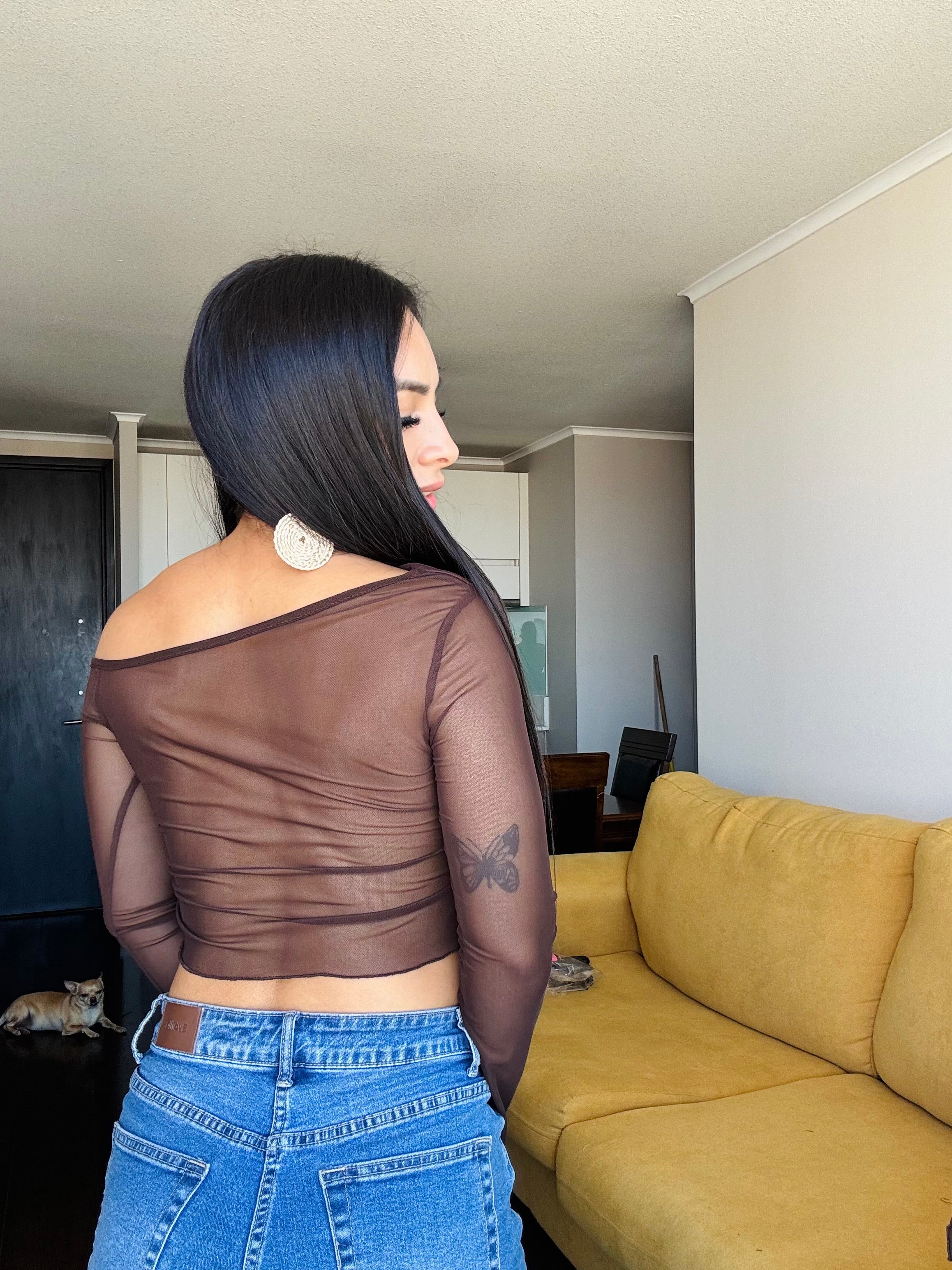 POLERA TRANSPARENCIA ASIMÉTRICA