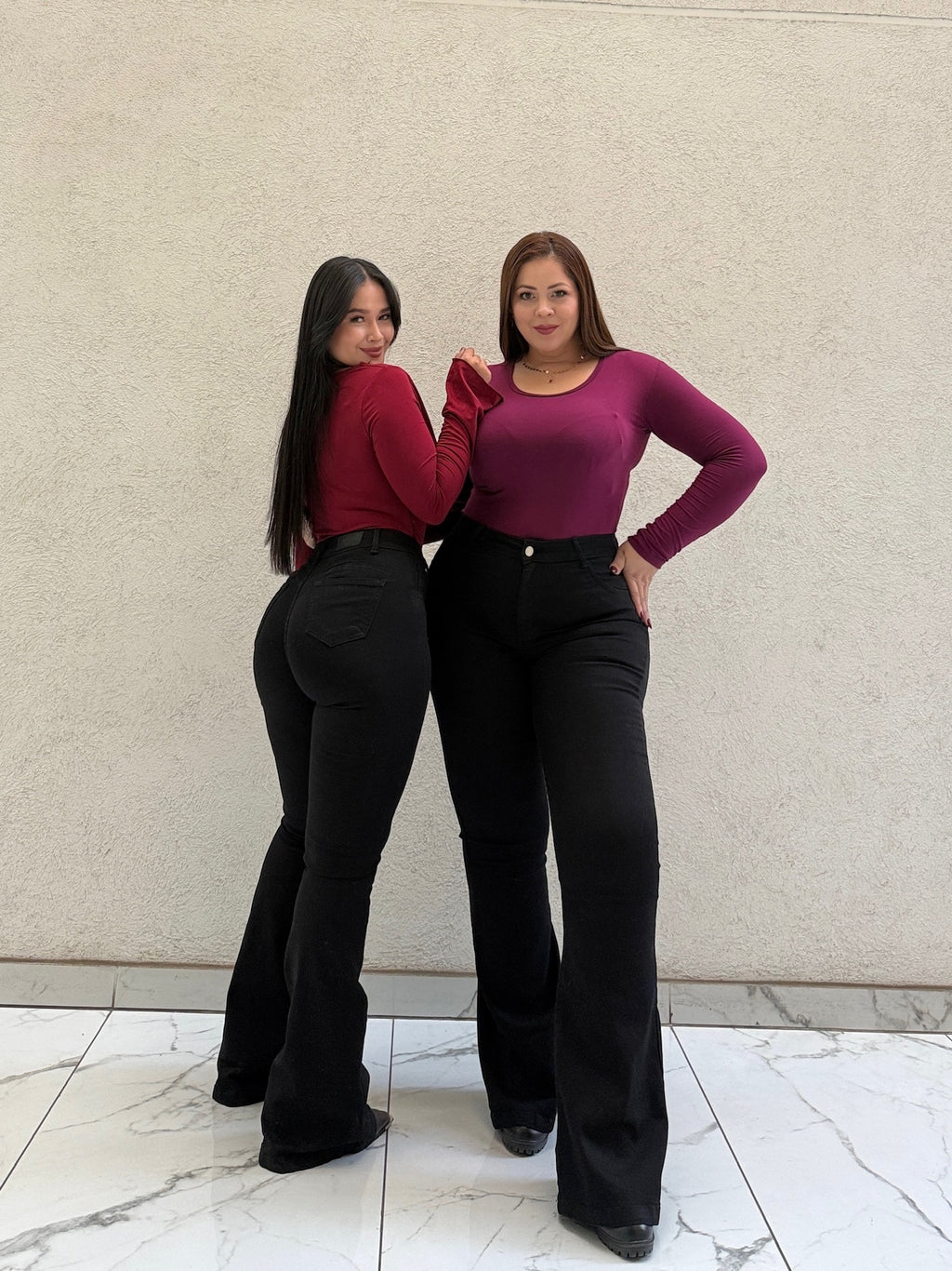 FLARE BLACK