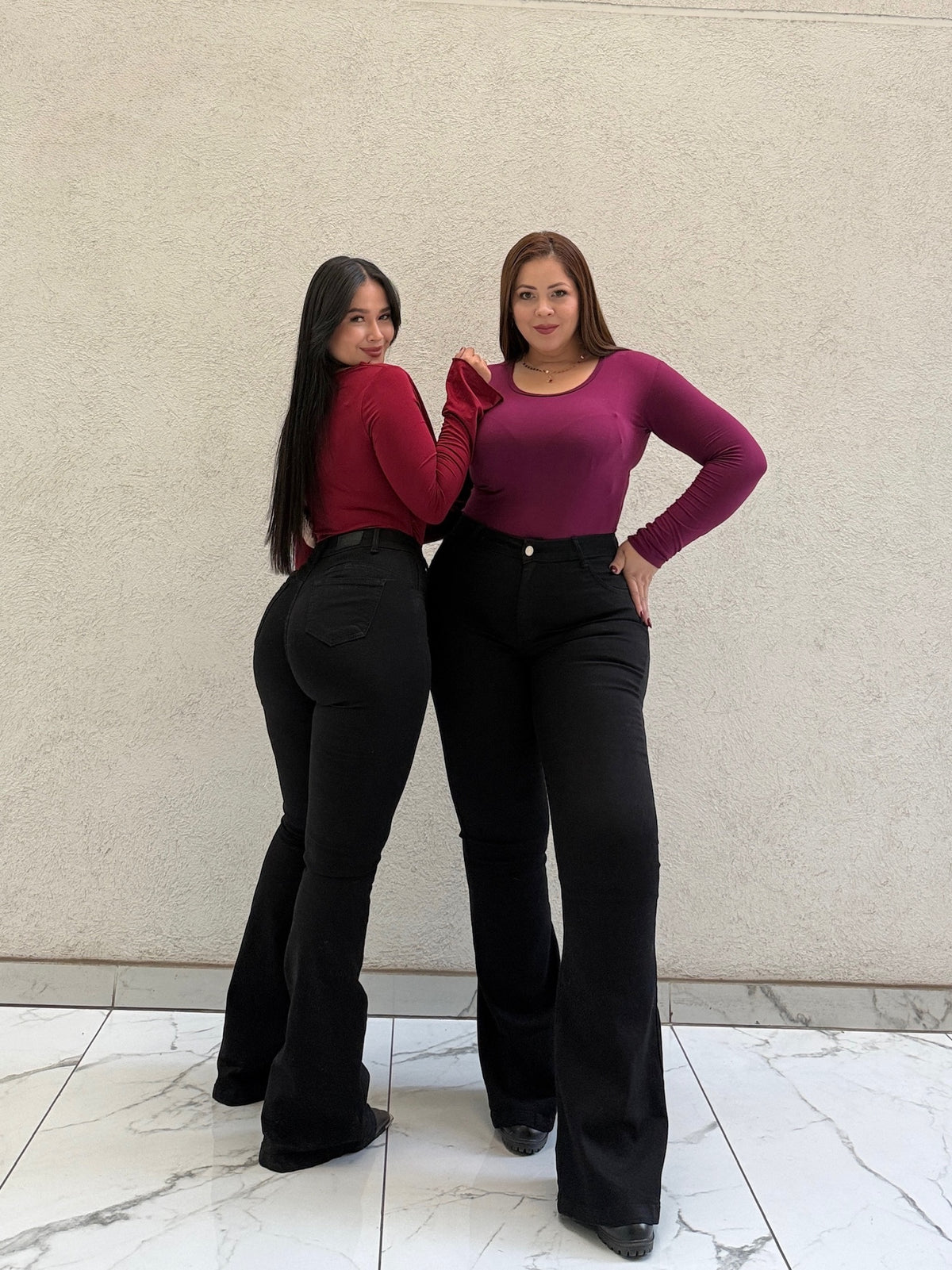 FLARE BLACK