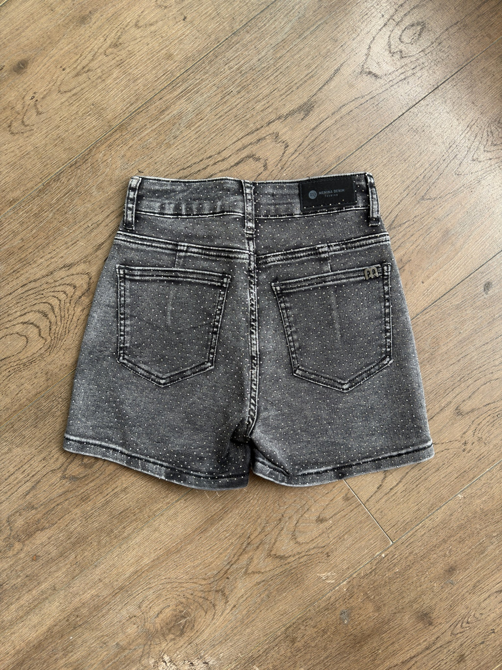 FALDA SHORT BRILLOS GRIS