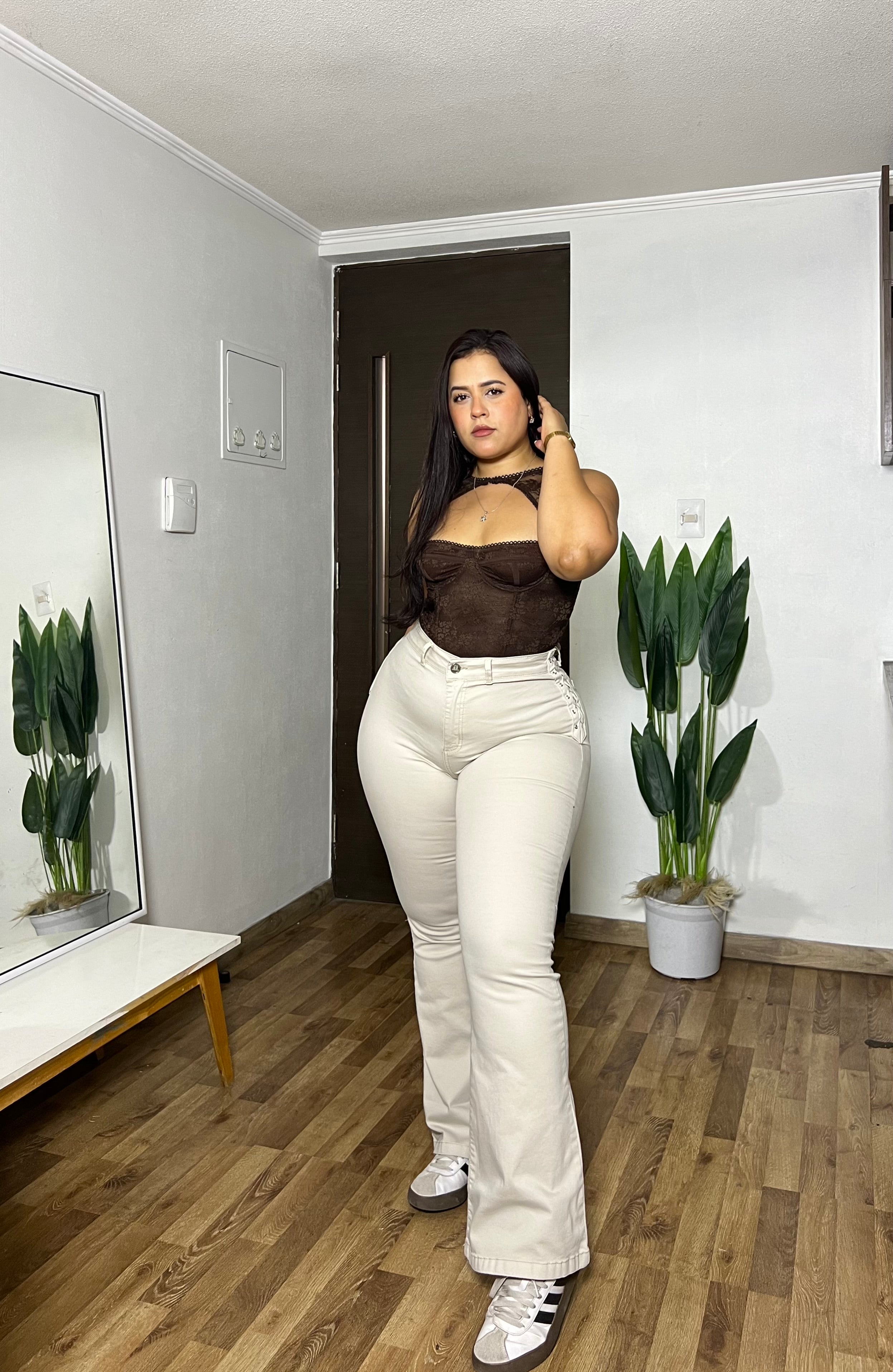FLARE JEANS TRENZADO BEIGE