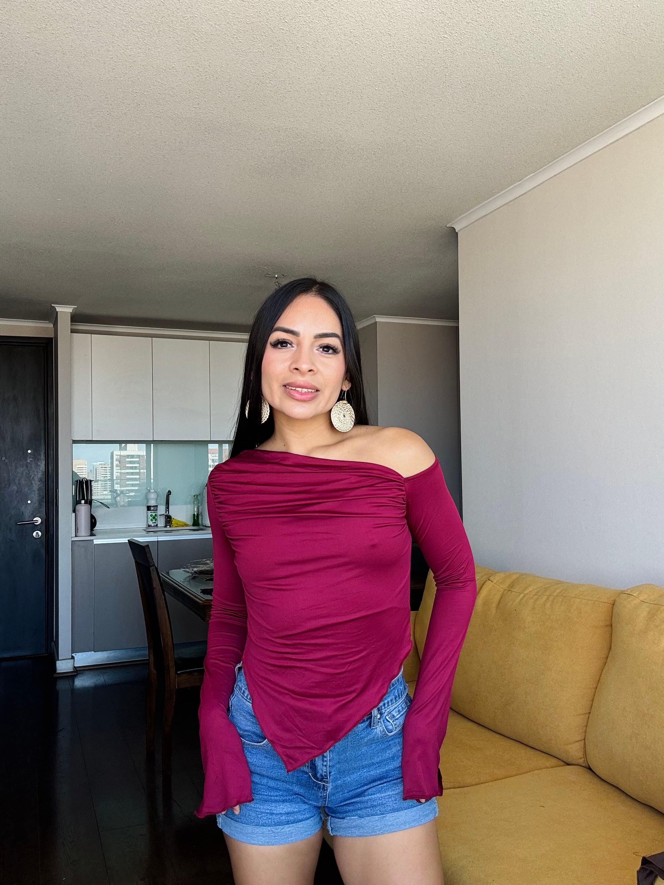 POLERA LYCRA ASIMÉTRICA